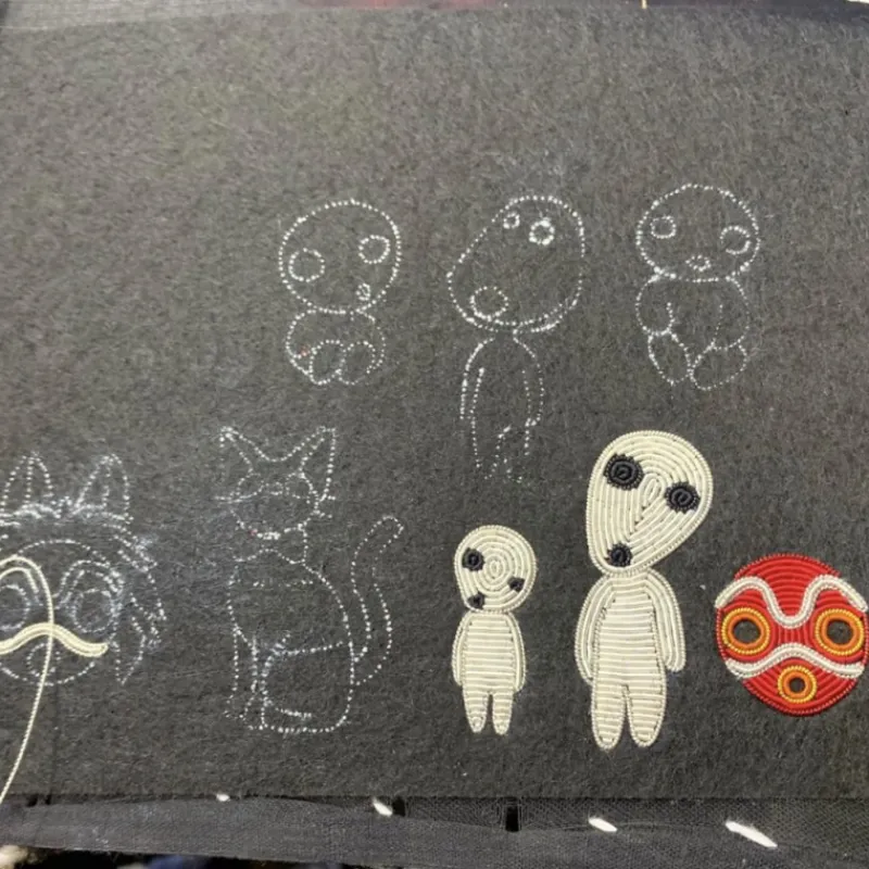 Pins|Maison Ghibli Broche cannetille Kodama assis - Princesse Mononoké