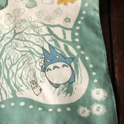 Textile|Maison Ghibli Grand mouchoir Mystérieuse rencontre 53x53 cm - Mon Voisin Totoro