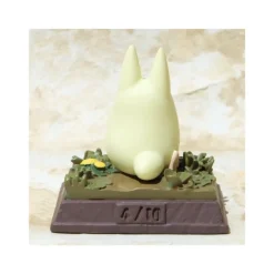 Statues|Maison Ghibli Statue Collection Stop Motion Totoro Blanc Course Pose 4 - Mon Voisin